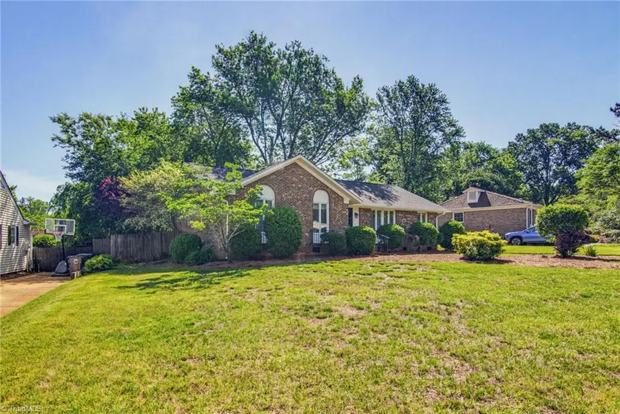 5302 Ainsworth Drive, Greensboro, NC 27410 - #3