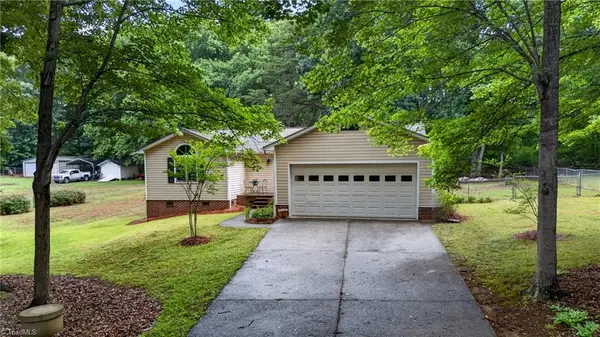 2387 Woodridge Drive, Asheboro, NC 27205