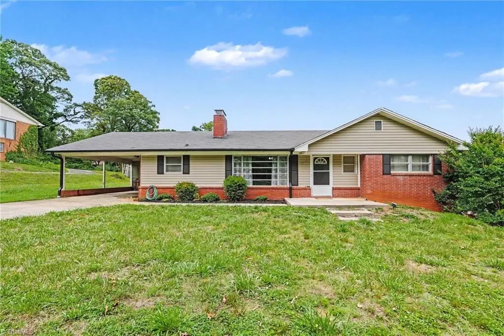 1263 Marlborough Lane, Winston Salem, NC 27105 - #1