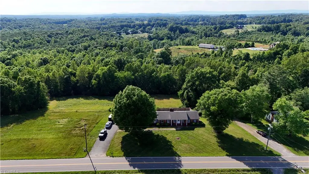 660 Shoals Road, Pinnacle, NC 27043 - #1