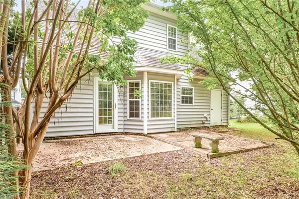 4902 Heritage Woods Court, Greensboro, NC 27407