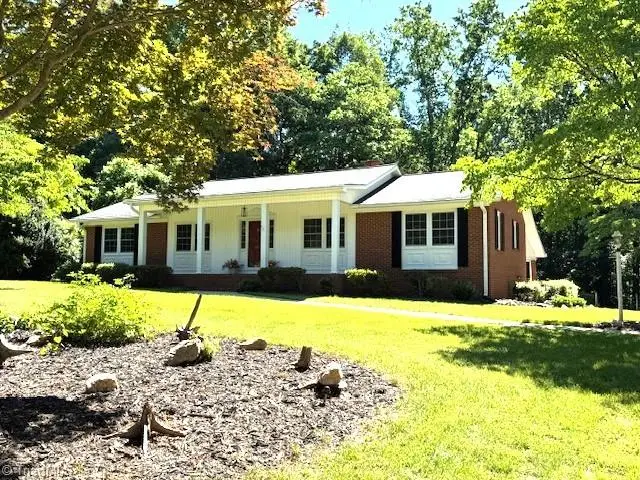 268 Magnolia Avenue, Mocksville, NC 27028 - #1