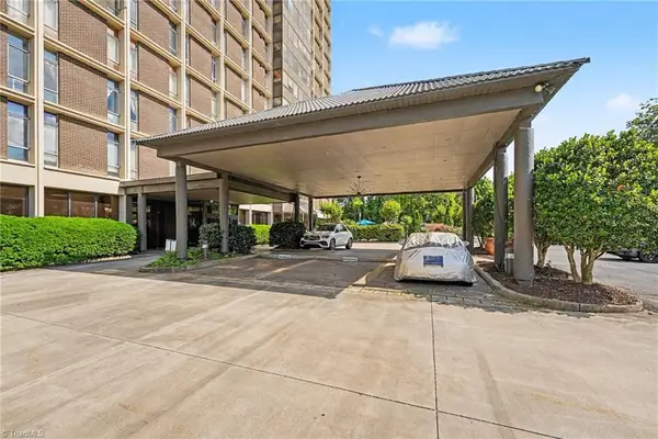 1101 N Elm Street #505, Greensboro, NC 27401