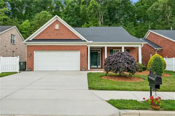 130 Heritage Hill Drive, Jamestown, NC 27282