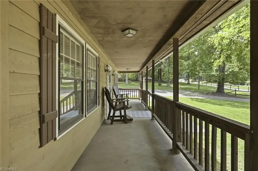 1507 Nc Highway 65 E, Walnut Cove, NC 27052 - #3