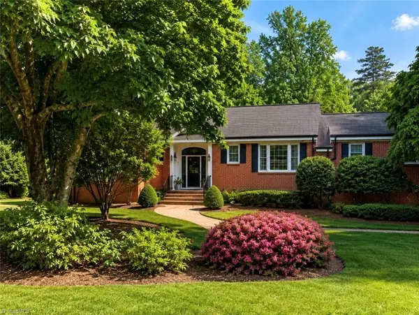 5503 Currituck Place, Greensboro, NC 27407