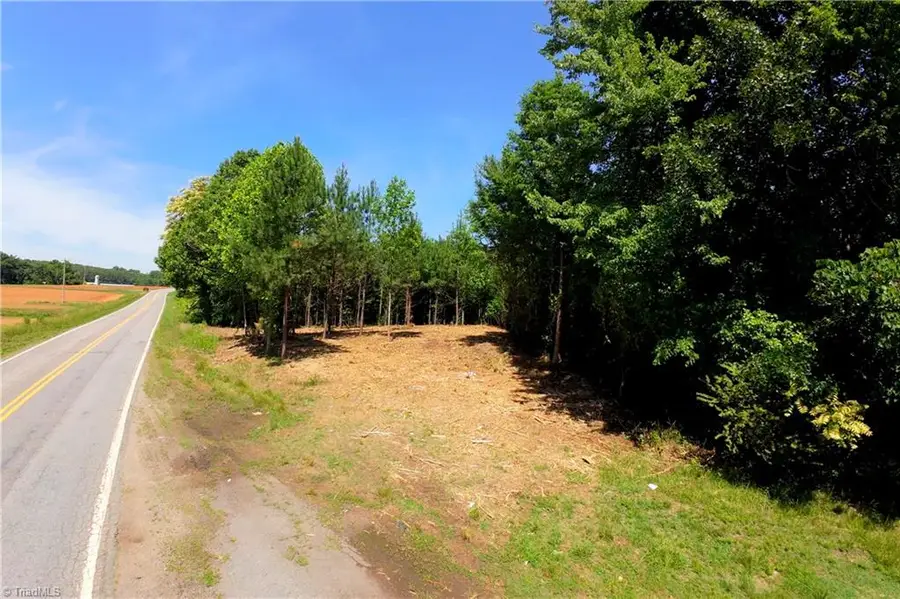 1 Hinshaw Road, Yadkinville, NC 27055 - #2