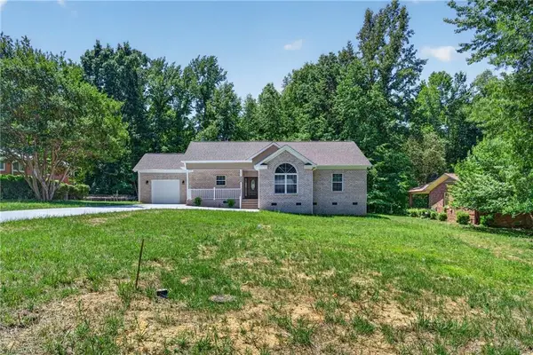 4218 Farlow Drive, Greensboro, NC 27406
