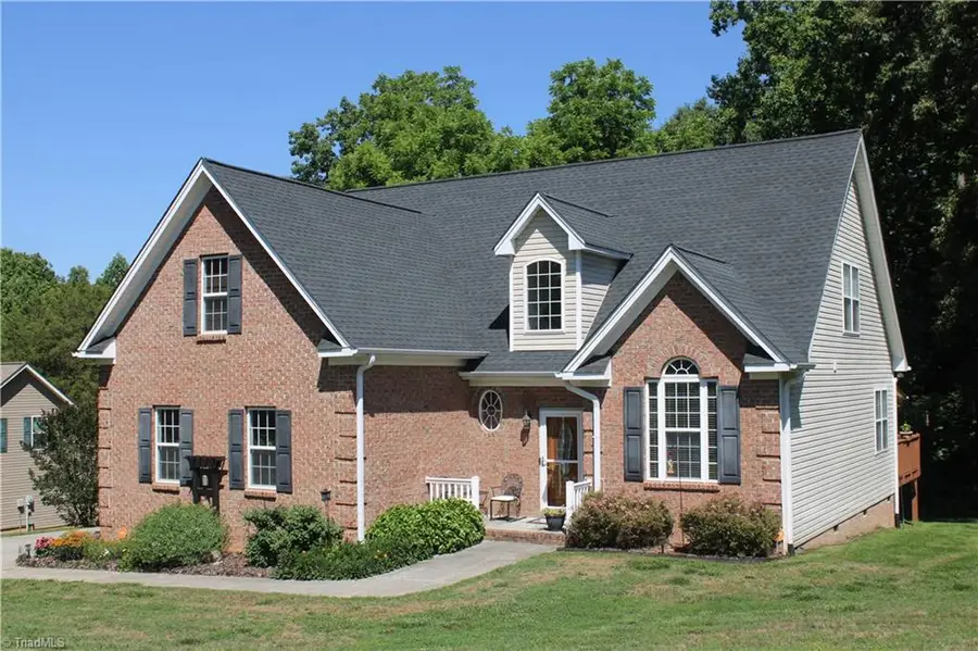 364 Morning Side Drive, Abbotts Creek, NC 27107 - #2