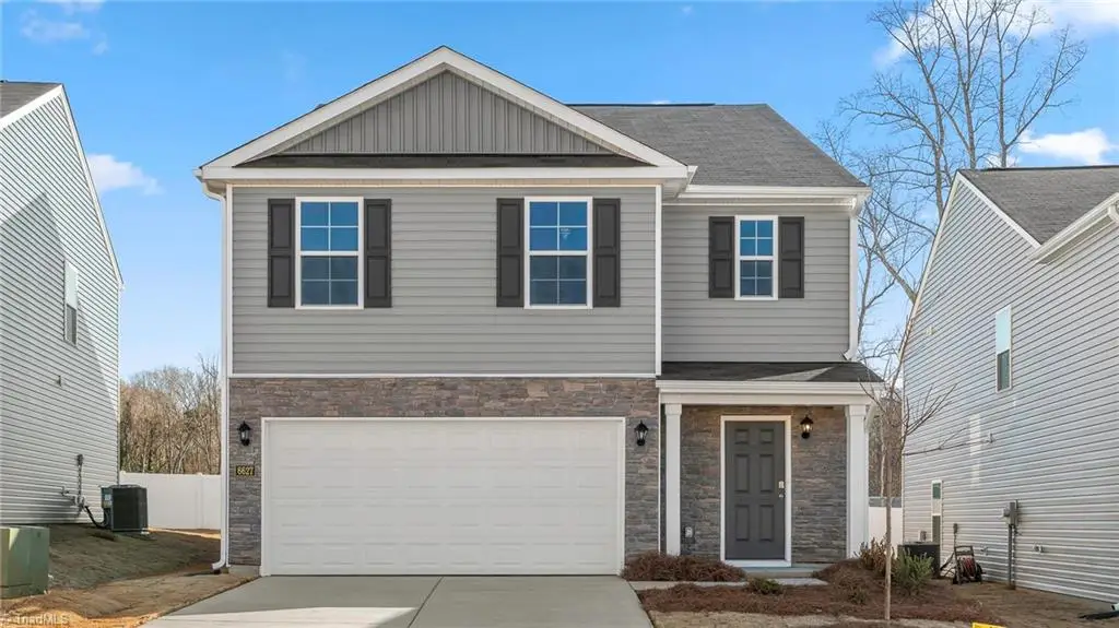 121 Beechwood Circle, Thomasville, NC 27360 - #1
