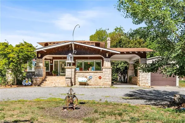 637 Stokesburg Road, Walnut Cove, NC 27052