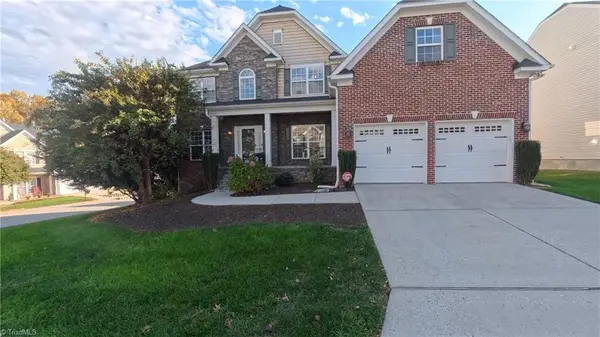 1600 Lakefield Drive, Clemmons, NC 27012