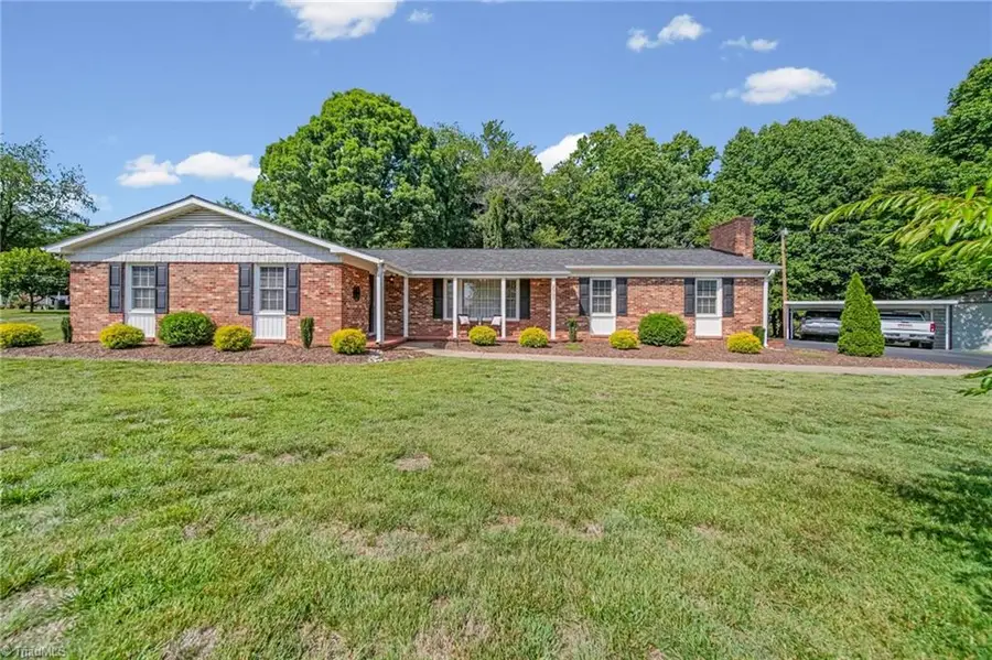 2303 Old Highway 21, State Road, NC 28676 - #2