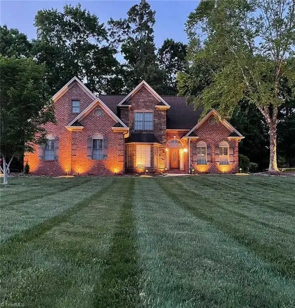420 Inverness Drive, Winston-Salem, NC 27107