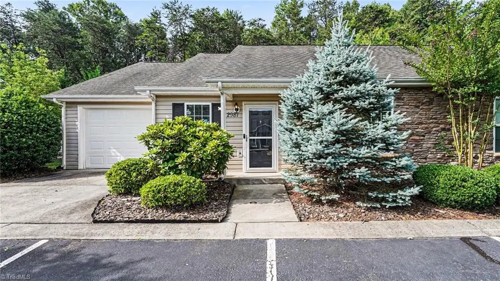 2981 Hyde Place Circle, Winston Salem, NC 27103 - #1