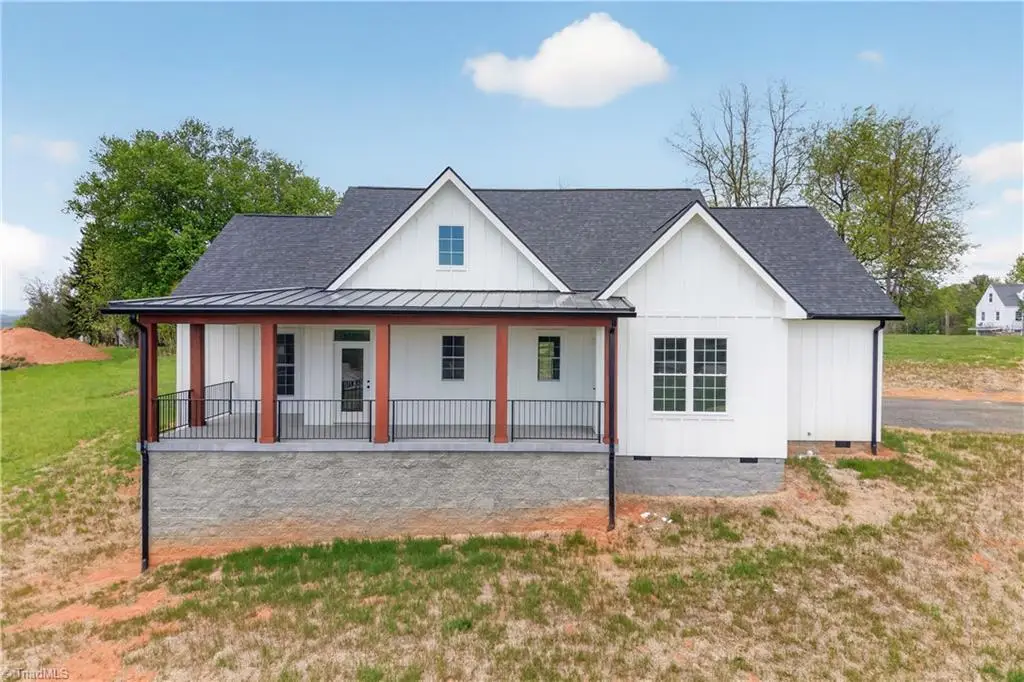 99 Moore Lane, Galax, VA 24333 - #1
