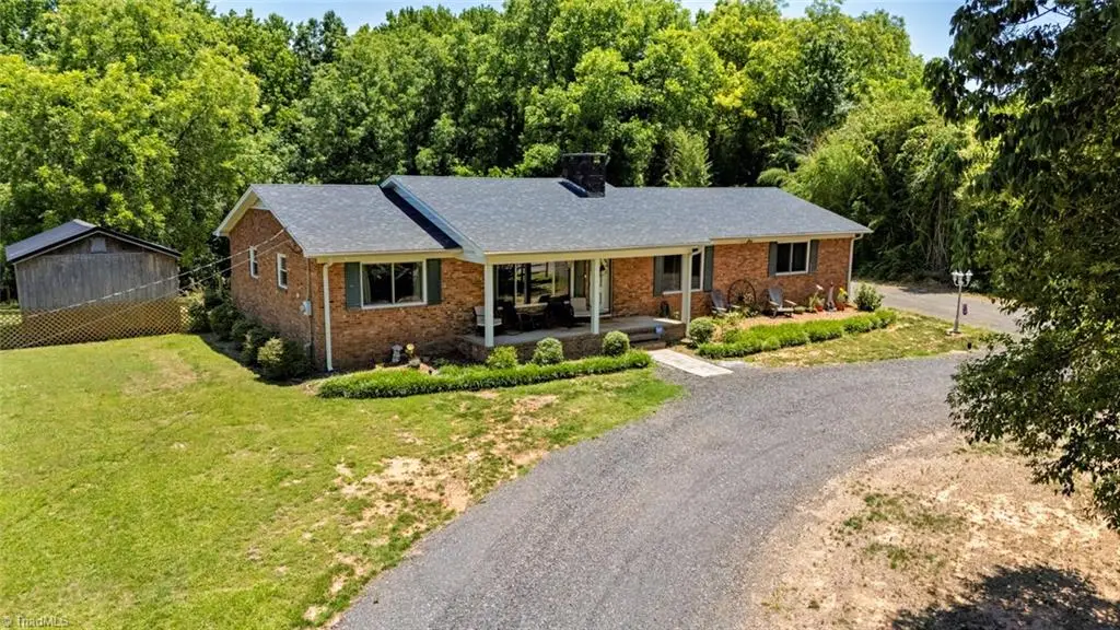 406 Old Liberty Road, Asheboro, NC 27203 - #1