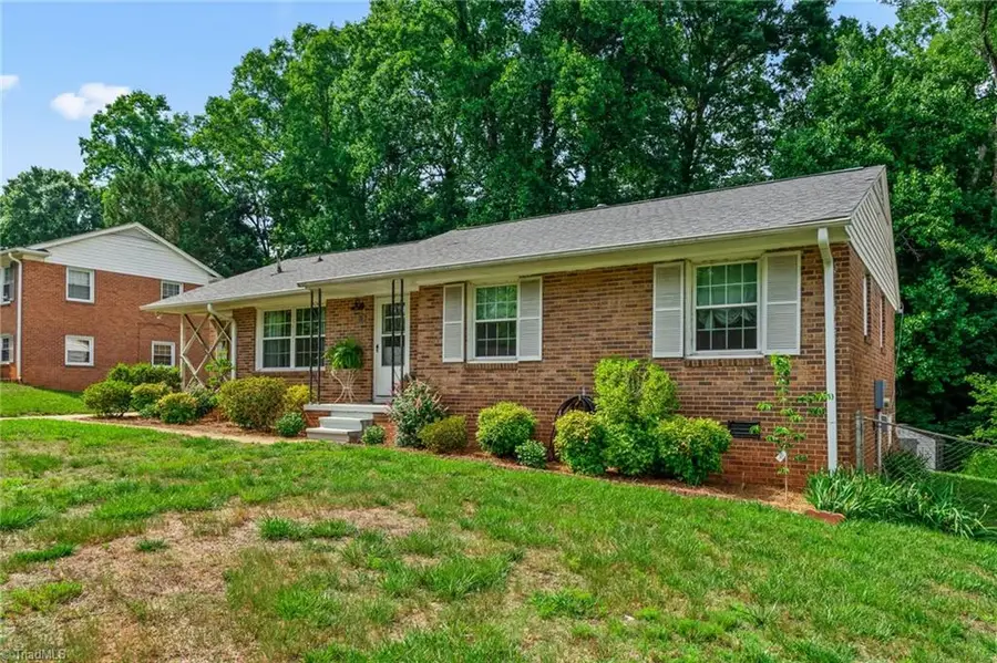 115 Flintfield Drive, Winston Salem, NC 27103 - #3