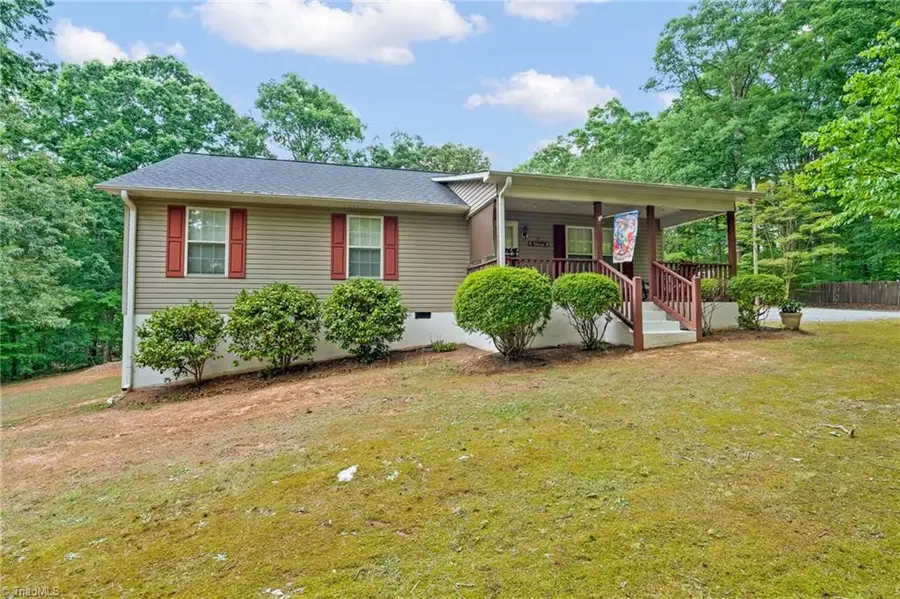 143 Shimmer Drive, Lexington, NC 27292 - #2