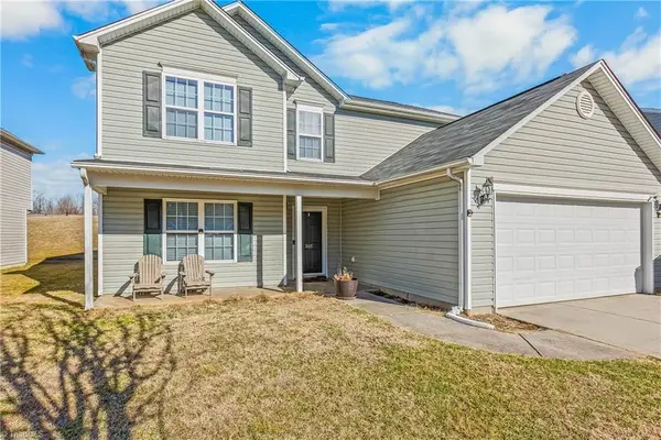 805 Forest Crest Drive, Greensboro, NC 27406