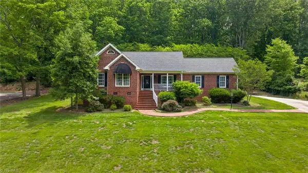 1494 West Lake Drive, Asheboro, NC 27205