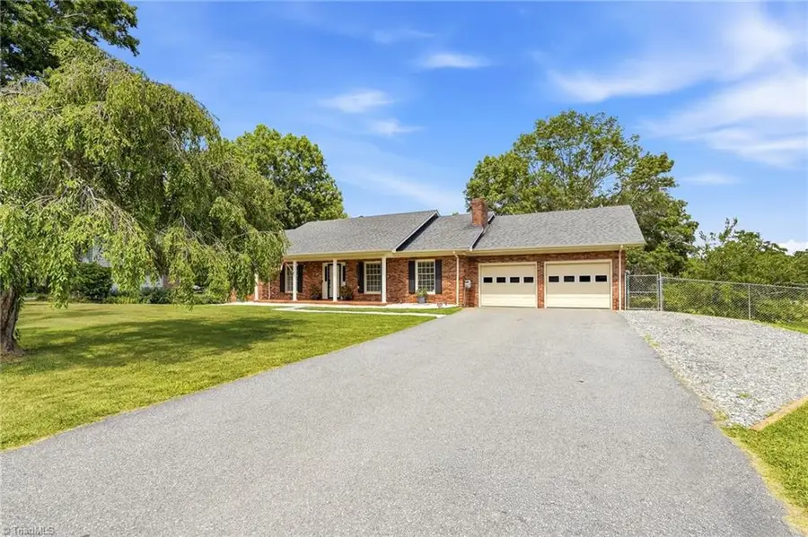 1692 Pads Road, North Wilkesboro, NC 28659 - #3