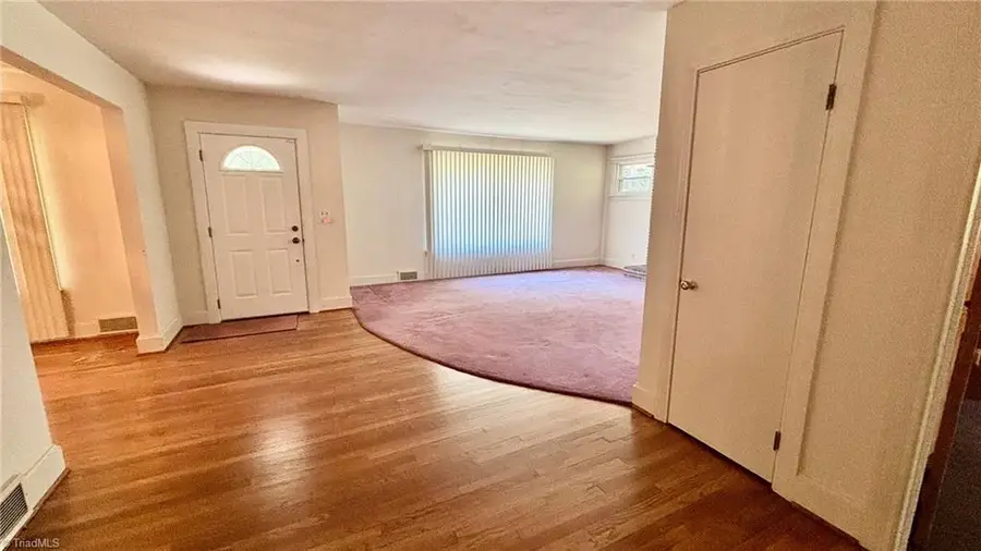 1061 N Peace Haven Road, Winston Salem, NC 27104 - #3