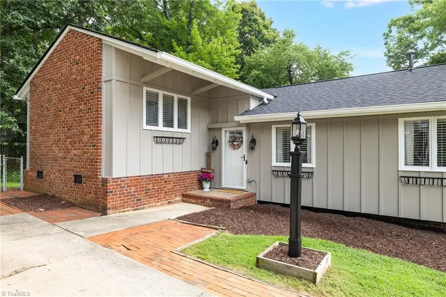 2302 Running Brook Drive, Greensboro, NC 27408 - #2