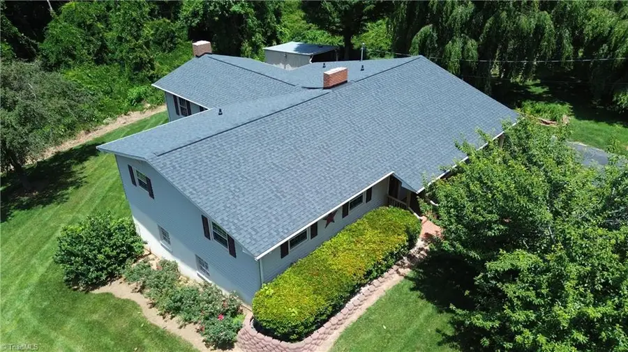 176 Robin Road, Elkin, NC 28621 - #2