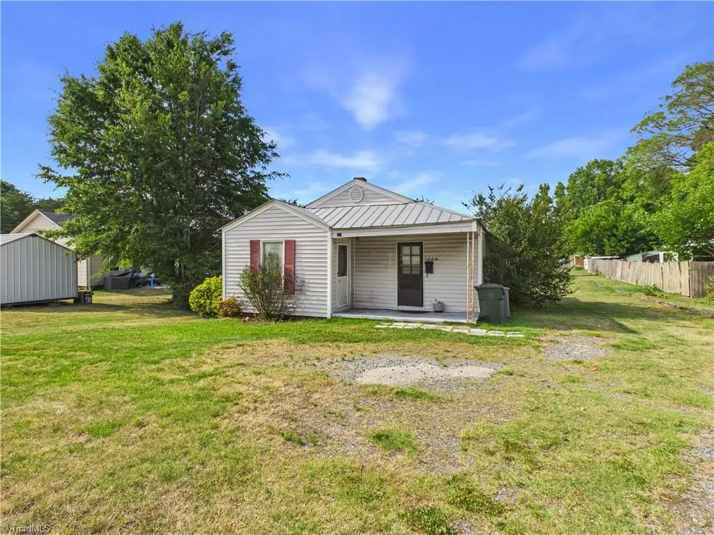 1004 Unity Street, Thomasville, NC 27360 - #1