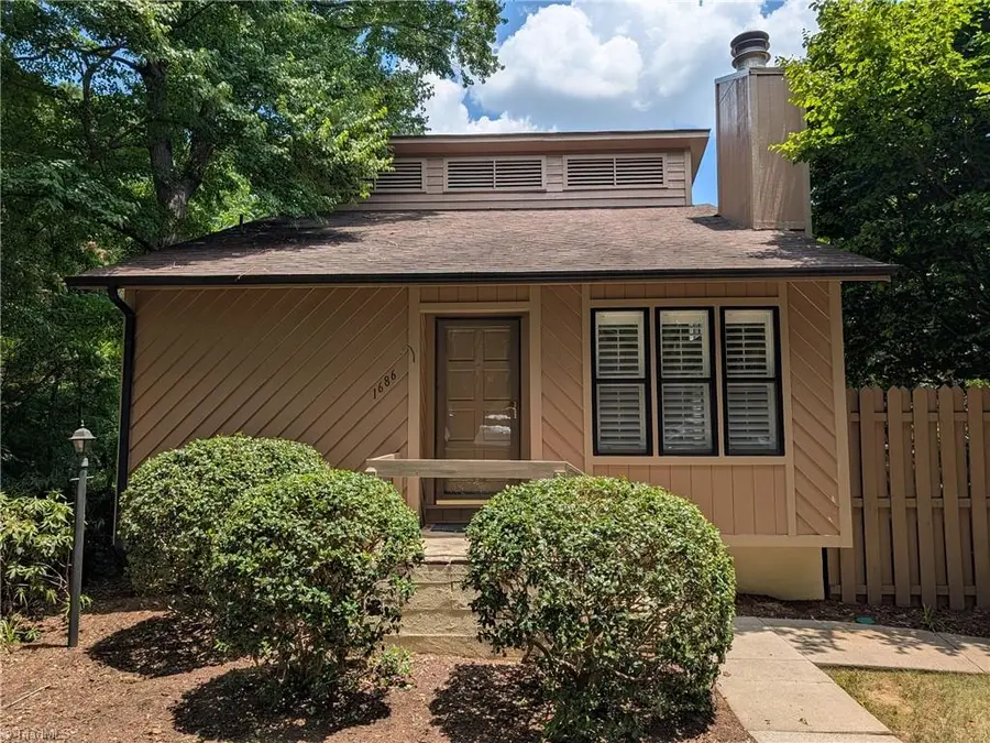 1686 Stonewood Drive, Winston Salem, NC 27103 - #2