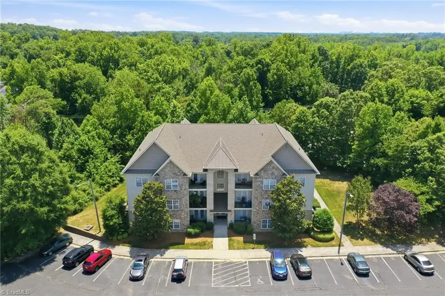 3610 Spanish Peak Drive #1B, High Point, NC 27265 - #2