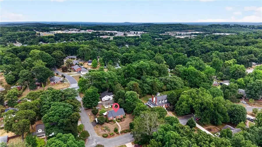 203 Ridgecrest Road, Asheboro, NC 27203 - #2