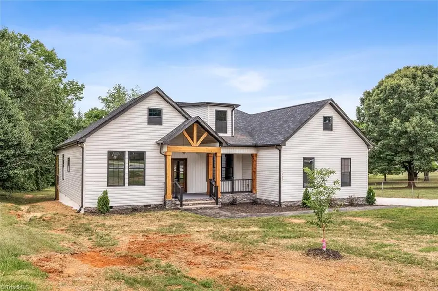132 Shell Road, Reidsville, NC 27320 - #2