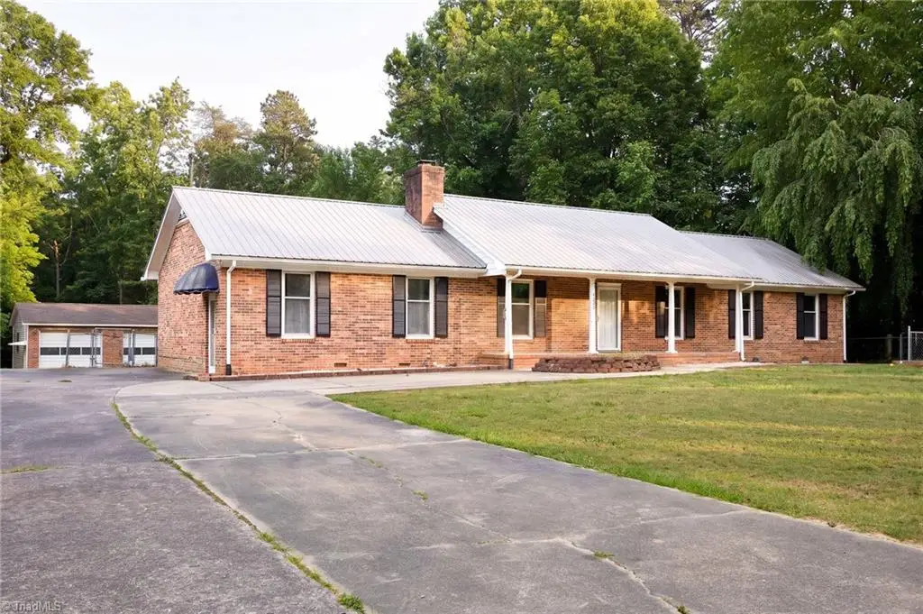4226 Gumtree Road, Wallburg, NC 27107 - #1
