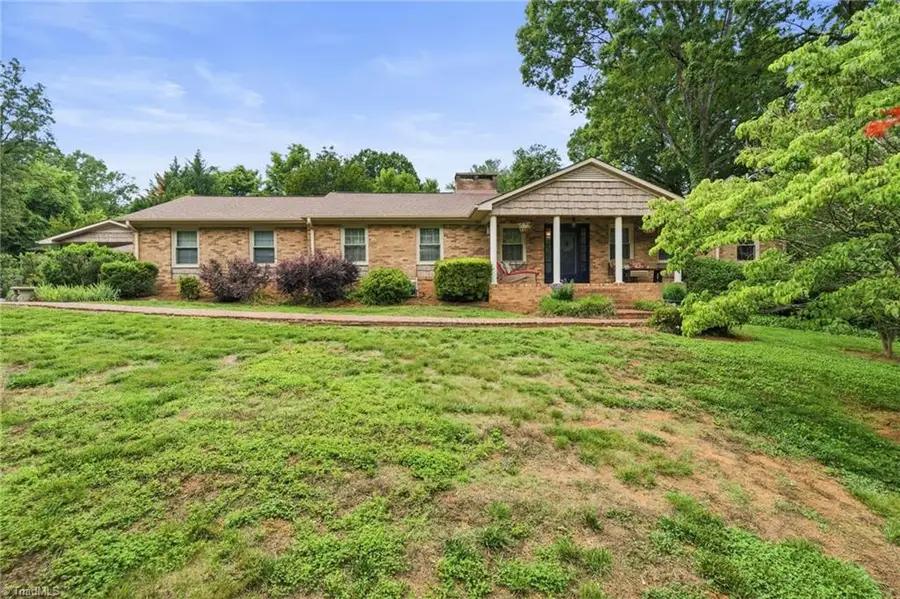 3630 Grandview Club Road, Pfafftown, NC 27040 - #2