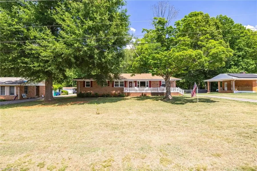 3213 Nc Highway 14, Reidsville, NC 27320 - #2
