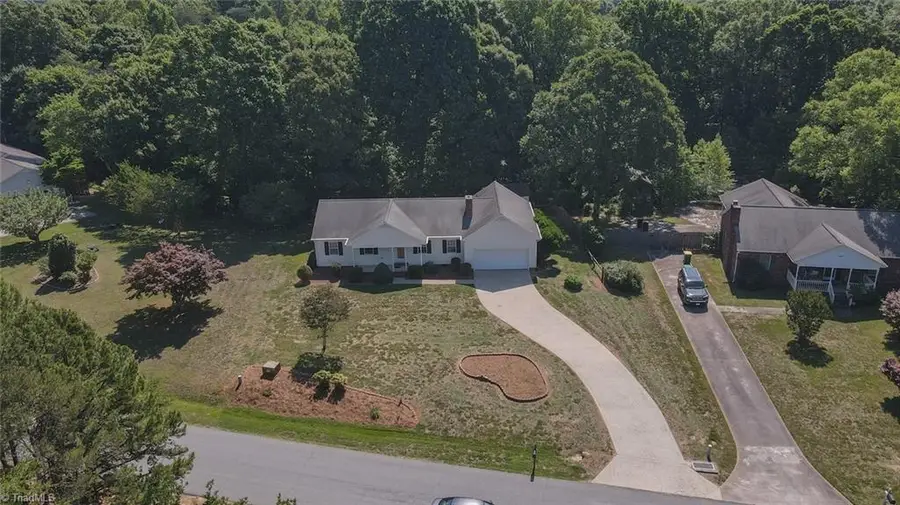 265 Rolling Green Drive, Wallburg, NC 27107 - #2