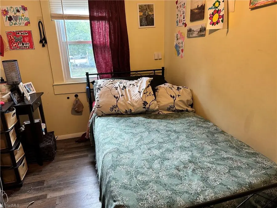 412 Griffith Street, Thomasville, NC 27360 - #3
