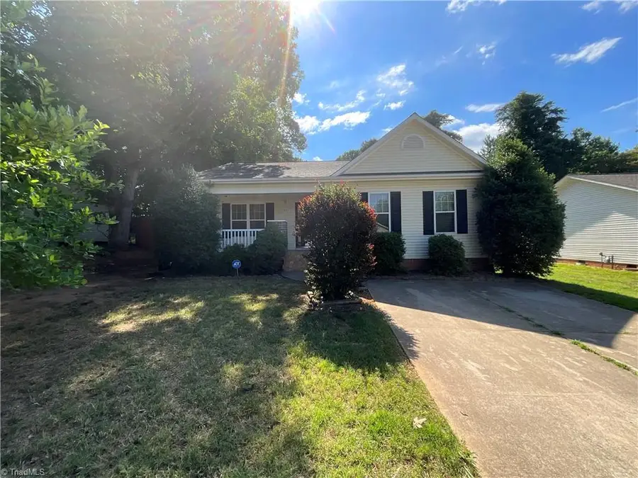 3313 Ridgeback Drive, Winston Salem, NC 27107 - #3