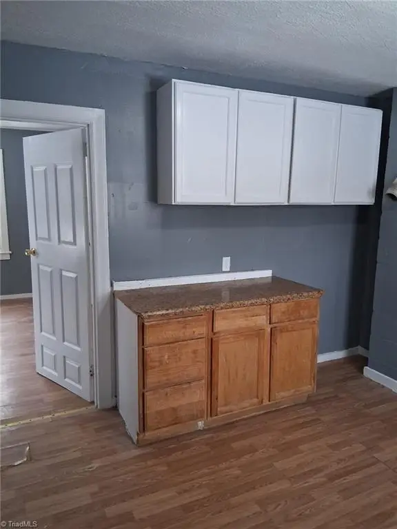 125 Scott Street, Reidsville, NC 27320 - #1