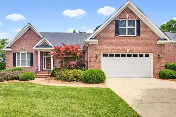 4733 Barrington Place Court, Jamestown, NC 27282