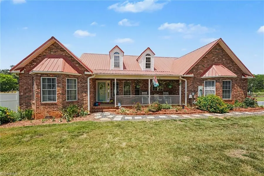321 Lake Park Road, Asheboro, NC 27205 - #2