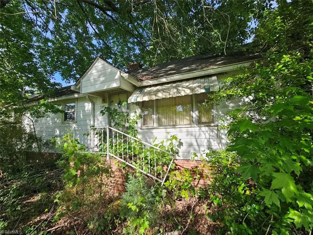 7291 Nc Highway 65, Belews Creek, NC 27009 - #1