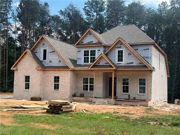 1870 Woodstock Road, Clemmons, NC 27012