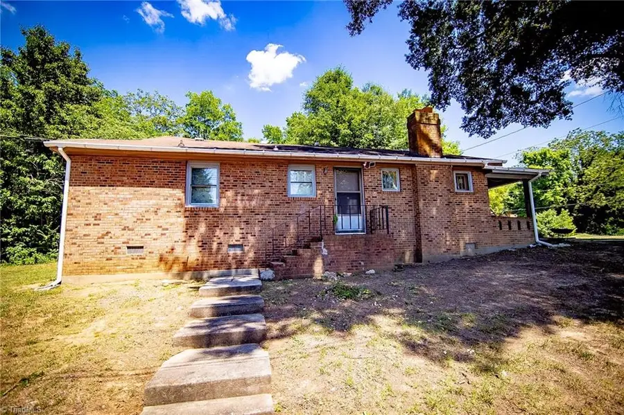 306 W Willis Avenue, High Point, NC 27260 - #3