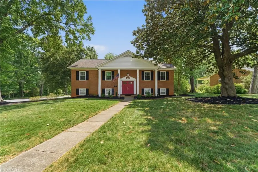 1220 Abingdon Way, Winston Salem, NC 27106 - #2