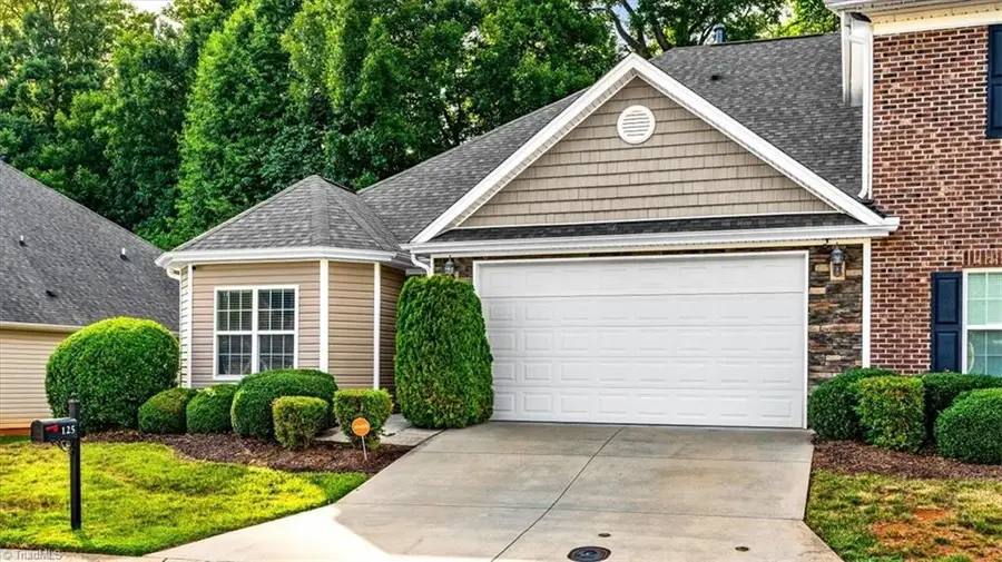 125 Chestnut Bend Drive, Greensboro, NC 27406 - #2