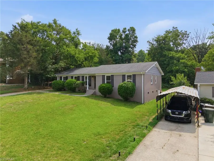 2507 Dumfries Road, Greensboro, NC 27407 - #3