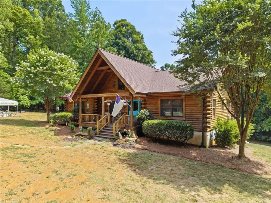 758 Nc Highway 62 E, Pleasant Garden, NC 27313 - #3